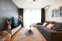Modern LINA Apartment at Belgrade Waterfront Garage - B&B Belgrado