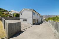 Central - Gorgeous Views walk to town & big house - Ferienwohnung Queenstown