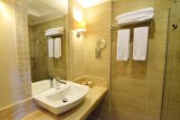 Kamar Standard Double atau Twin dengan Pemandangan Laut