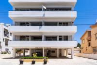 Yellow Canvas - 2-BR Apartment & Balcony in Larnaca - B&B Larnaka