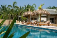 The Palm Villa - Bed and Breakfast Ban Ai Dao