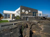 Luxury Family Villa with Private Pool, Jacuzzi & Sauna - B&B Tahiche