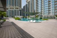Modern Stay at The Crest Tower Near Meydan with Pool and Sauna - Chambres d’hôtes Dubaï