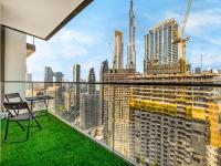 Luxury 1 Bedroom Apartment with partial Burj Khalifa View by Delujo Stays - Ferienwohnung Dubai