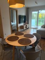 Apartamenty Polanowscy część uzdrowiskowa przy ul Kołłątaja 7 Apartament 108 - B&B Kołobrzeg