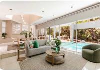 Wellness Guesthouse - Ferienwohnung Krugersdorp