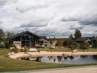 Two Bedroom House with Spa Access