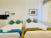 Specious studio flat in great Location - Bed and Breakfast Londen