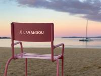 SELECT'soHOME - Appartement pour 4 personnes avec jardin privé au coeur du Lavandou ! - LO CASAU - Chambres d'hôtes Le Lavandou