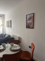 Manchester Apartment Sleeps 4 + Free Parking - B&B Manchester