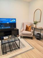 Amaville - 2BRM Basement Suite in West Edmonton - B&B Edmonton