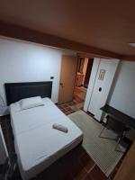 Eenpersoonskamer met Gedeelde Badkamer