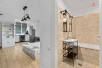 Friendship Studio - B&B Roşu