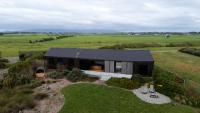 Seafront, Sauna, Architecture The Surf Nest Full House - B&B Warea