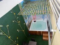 FULL HOUSE CON JACUZZI y ZONA BBQ - B&B El Colegio