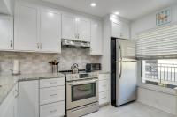 Isla Del Sol Condo about 2 Miles to St Pete Beach! - Ferienwohnung Saint Petersburg