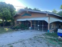 Livi's Hide-Away! - B&B Spanish Town