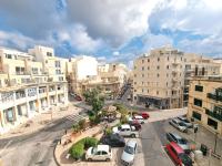 Bright 2-Bedroom Apartment near Gzira Promenade & Sliema Ferry to Valletta - Ferienwohnung Il-Gżira