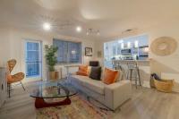 6-0 Cozy Atlanta Condo -Balcony Downtown Views Modern Comfort - Chambres d'hôtes Atlanta