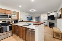 Private Hot Tub | Pool | Free Parking | Sauna - B&B Whistler