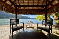 Villa Ohana - 4BR Beachfront Villa - B&B Paopao