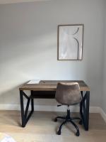 Large bedroom near to the center - B&B Cork