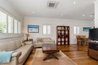 Bimbimbi 69 Massinger Street - B&B Byron Bay