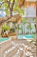 Villa Elia : 3 min from beach - Tropical Vibes - B&B Canggu