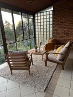 Tranquil mountain escape with bushland views - B&B Tamborine Mountain