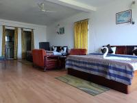 Camera Familiare con Balcone