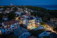 Luxury Villa del Sol - heated Pool & Hot tub - B&B Premantura