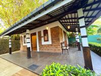 ilamparuma Hotel - B&B Weligama
