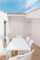 Apartamento con terraza 