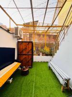 TBS Ghar - Cozy Studio Near Kashi Vishwanath - B&B Varanasi