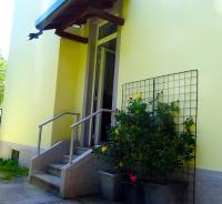 Adda River Tower Room - Ferienwohnung Calolziocorte