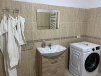 Virajlux Verde Retreat - B&B Mioveni