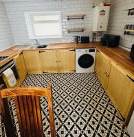 Market Valley - B&B Abertillery