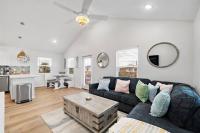 Surfs Up Walk to Beach - B&B Surfside