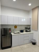 ITCC Manhattan Suites by Cozyqa Stay - B&B Donggongon