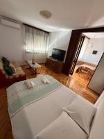 Studio 50 - B&B Podgorica