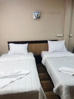 Zweibettzimmer mit eigenem Bad