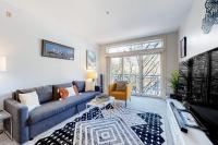 Serenity of Belltown Court - B&B Seattle