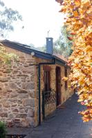 Whistlewood - Stunning Views in the Adelaide Hills - B&B Upper Sturt