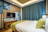 Botique Queen Room