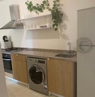 Two bedroom apartment near the Cairo subway station - B&B Il Cairo