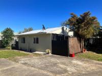 1 min walk to beach, tidy & comfortable - B&B Karikari Peninsula