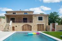 Mas en pierre 10 personnes - Piscines intérieure & extérieure - B&B Saint-André-d'Olérargues