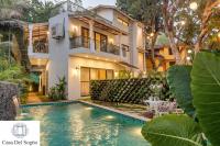 Lime Tree 4 BHK Villa with Private Pool Anjuna Beach Goa - Chambres d’hôtes Anjuna