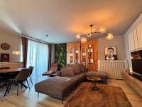 Sunflower Luxury Haven by Iulius Mall and FSEGA - B&B Cluj-Napoca