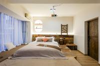 Habitación Familiar con vista lateral al mar